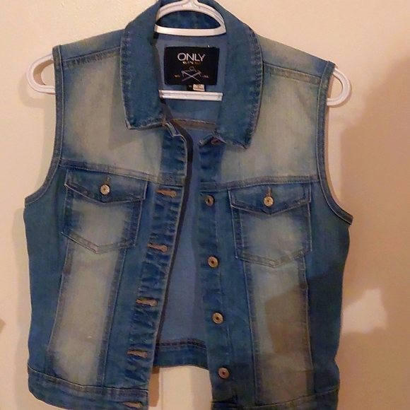 Jean Jacket Vest - Picture 1 of 1